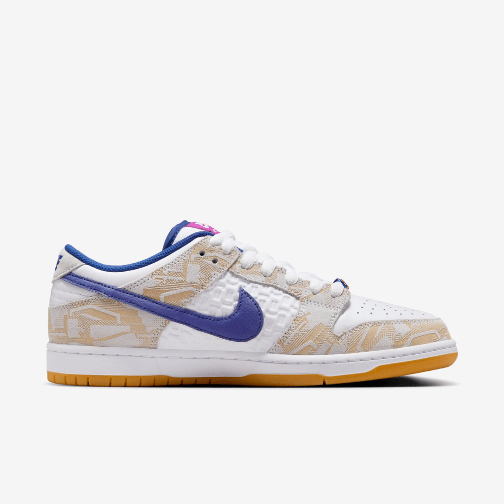 NIKE SB DUNK LOW  Rayssa Leal