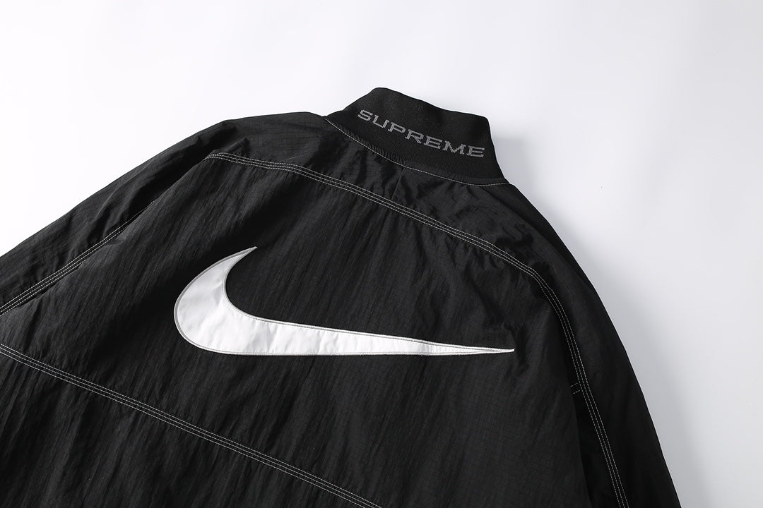 Supreme x Nike Ripstop Pullover 'Black'