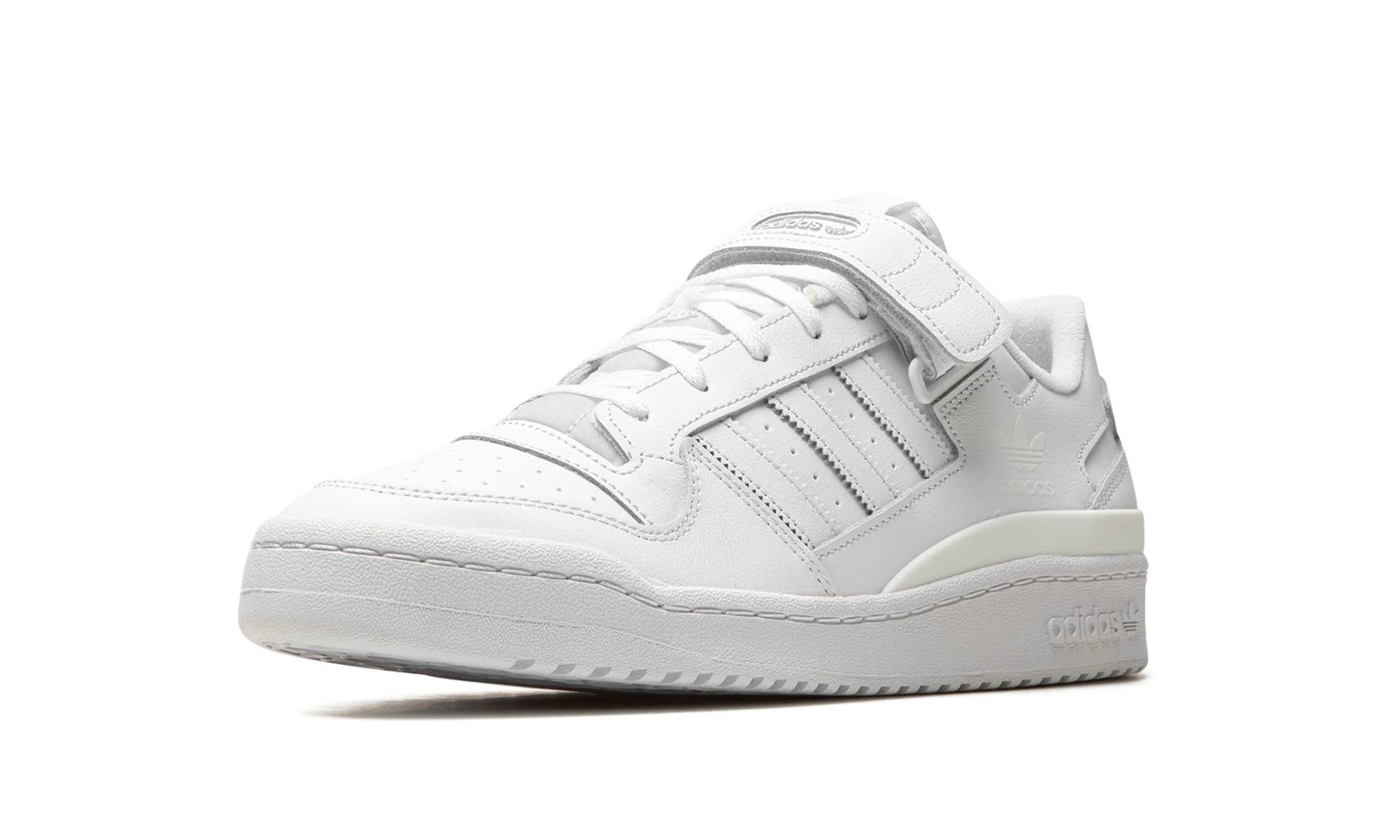 FORUM LOW "Triple White"