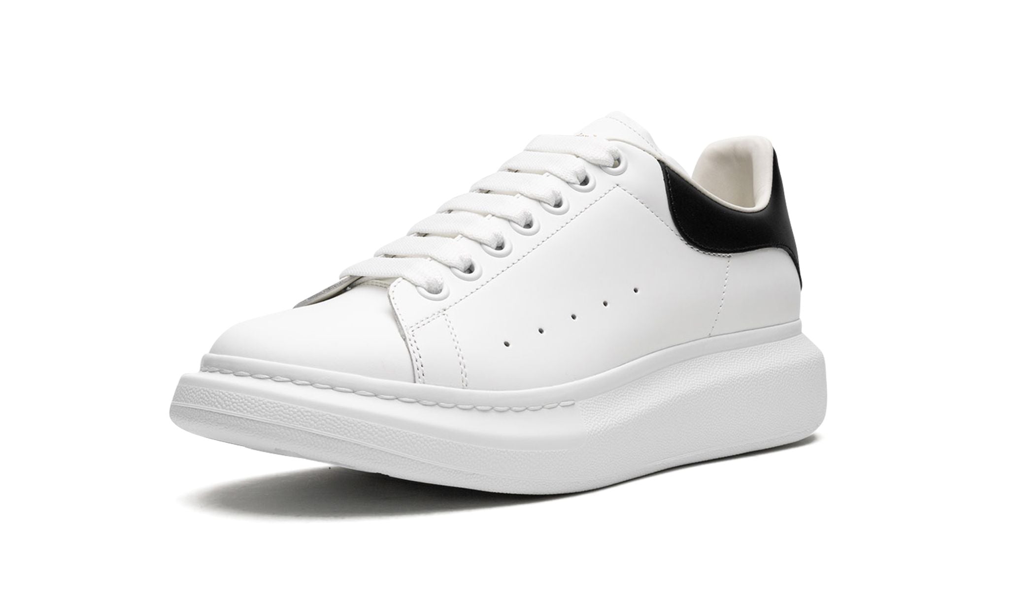 ALEXANDER MCQUEEN OVERSIZED SNEAKERS