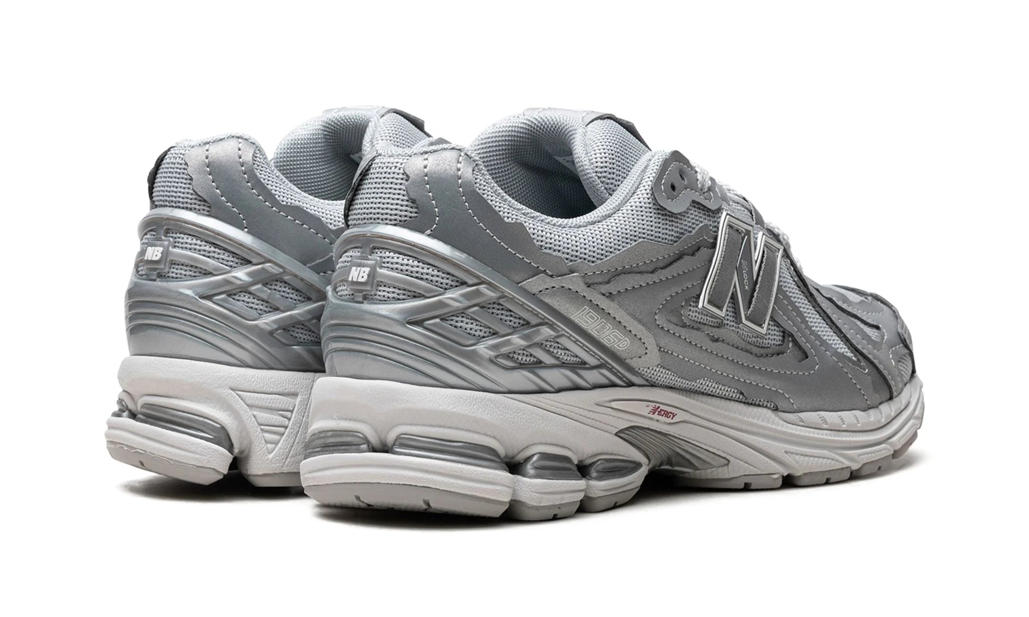 New Balance 1906D "PROTECTION PACK - SILVER METALLIC"