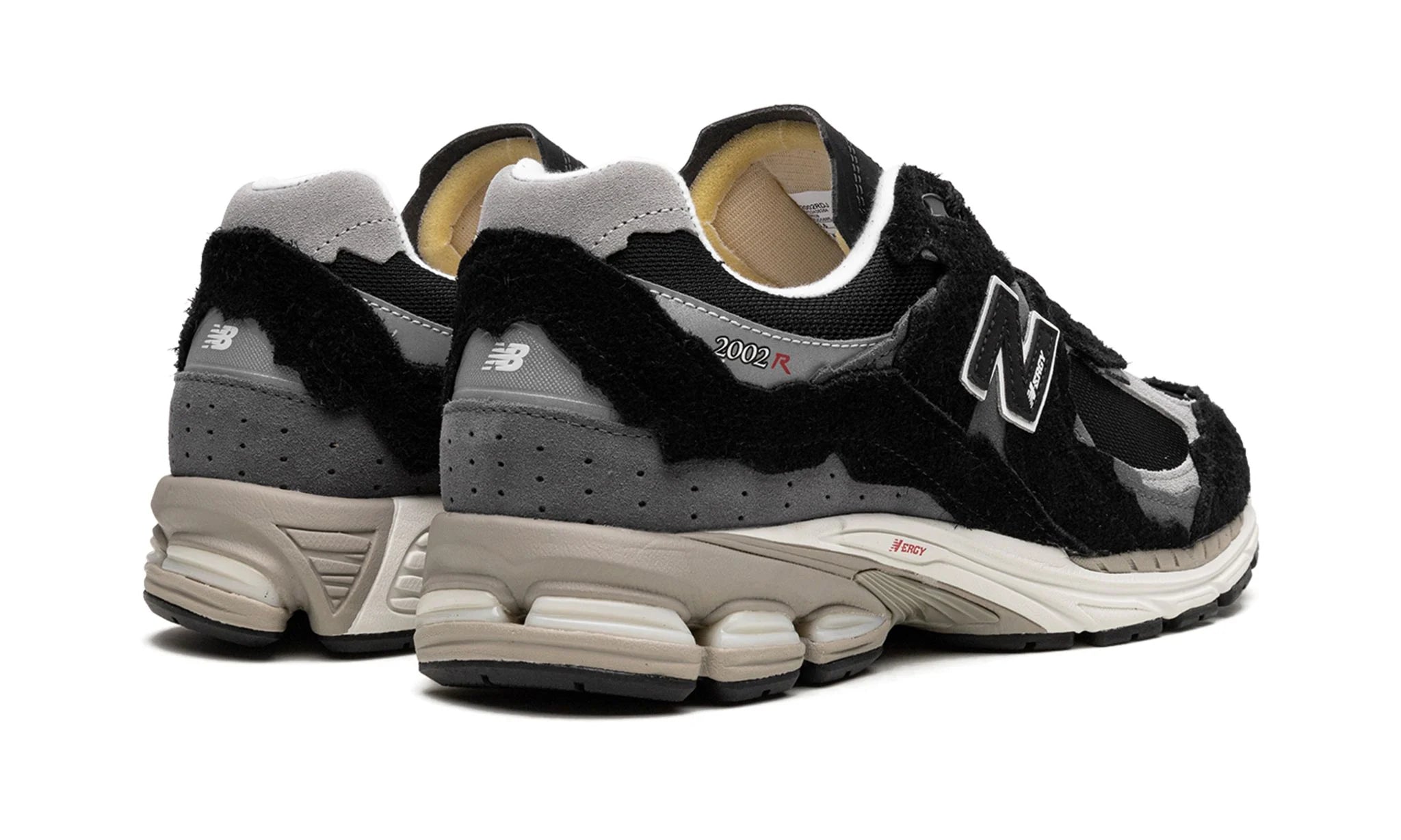 New Balance 2002R "Protection Pack - Black / Grey"