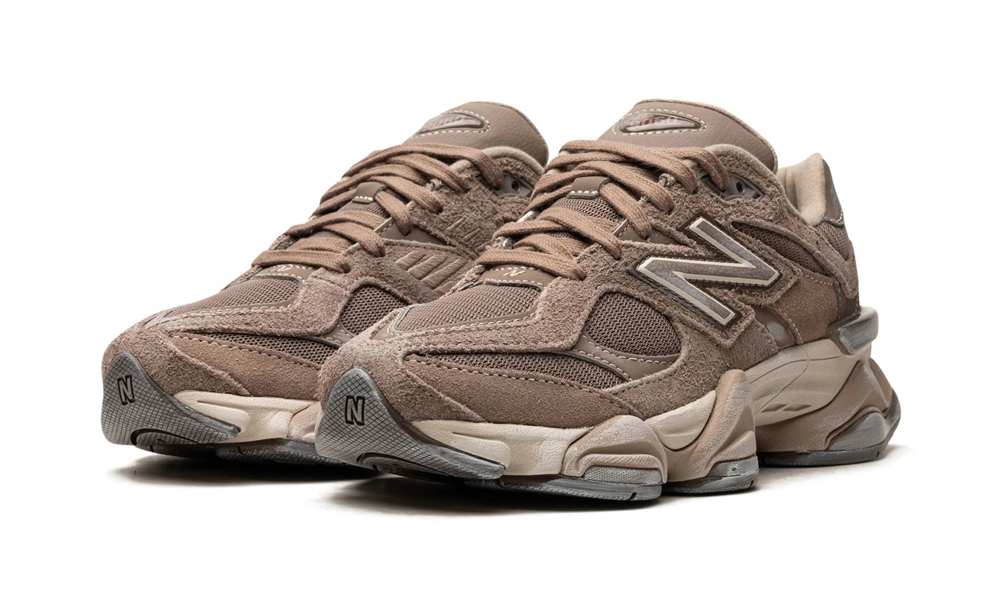 NEW BALANCE 9060 "Mushroom Brown"