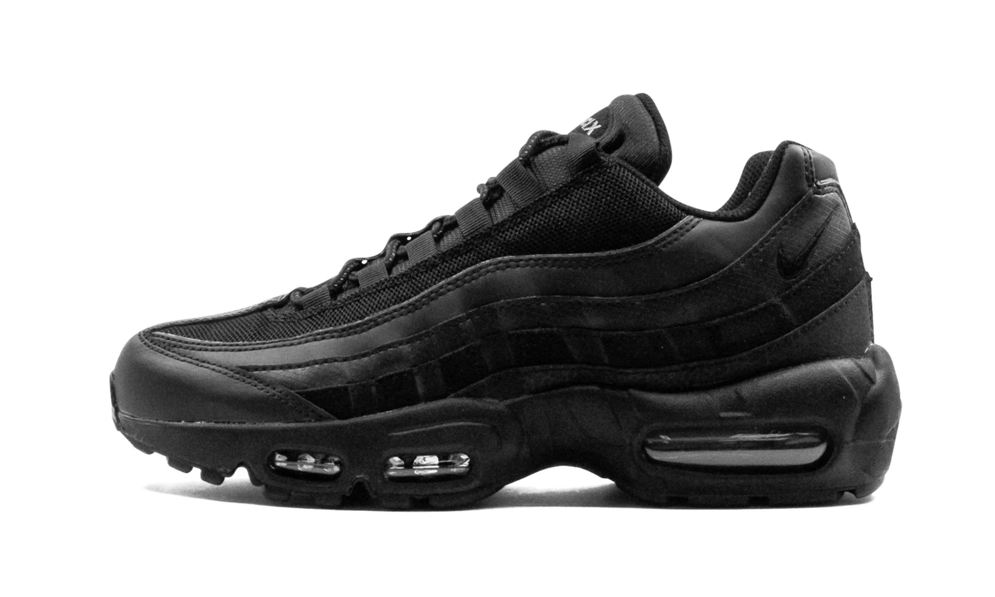 Nike Air Max 95 Essential "Triple Black"