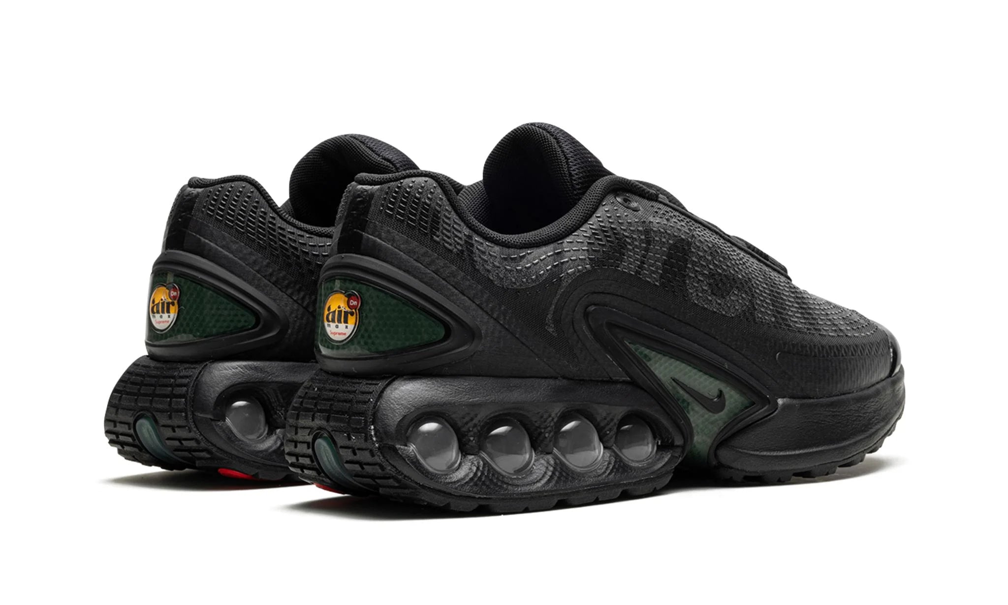 NIKE AIR MAX DN "Supreme - Black"