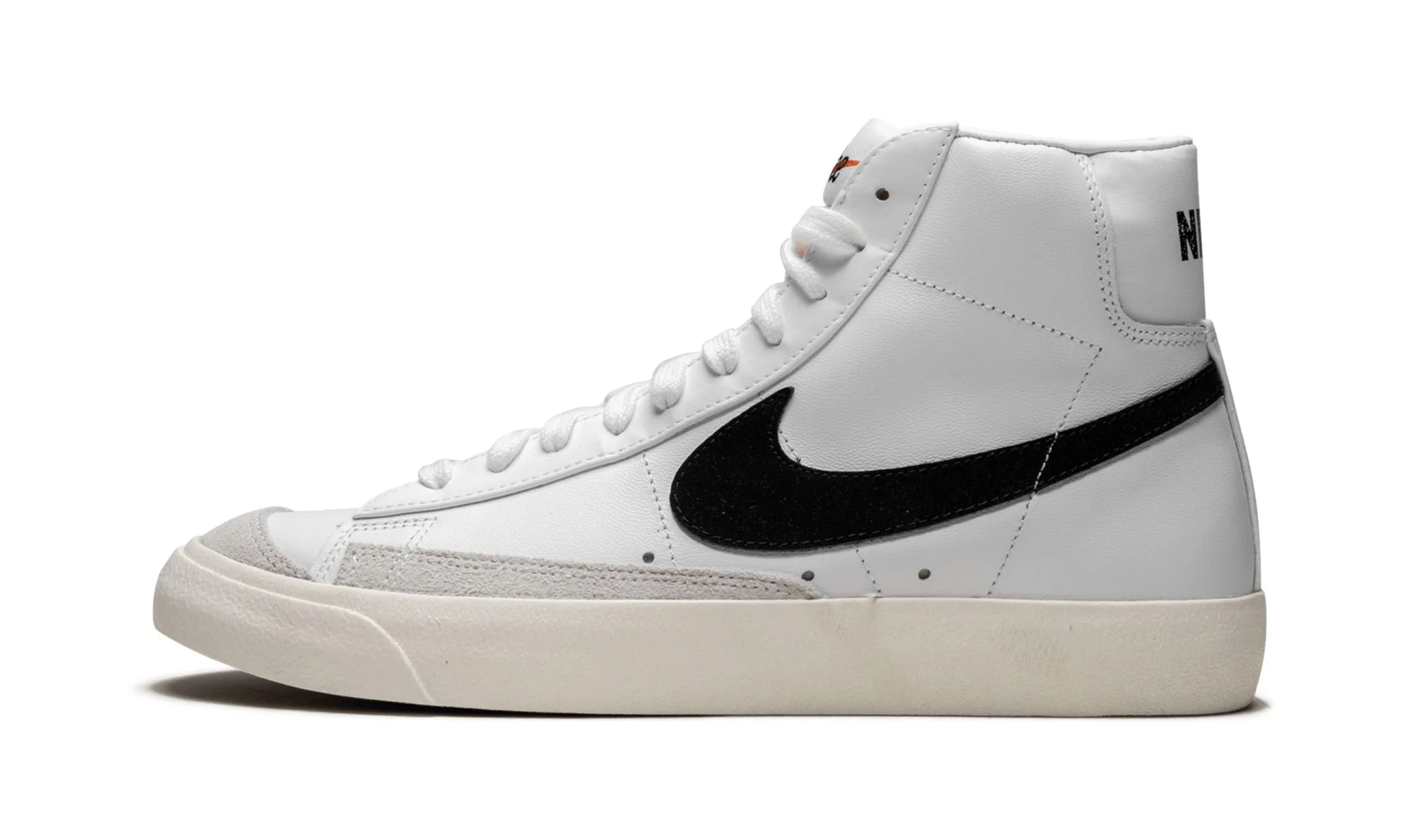 NIKE BLAZER MID 77 VNTG "White - Black"