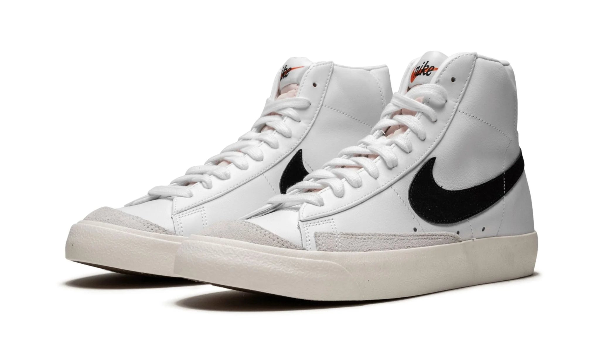 NIKE BLAZER MID 77 VNTG "White - Black"