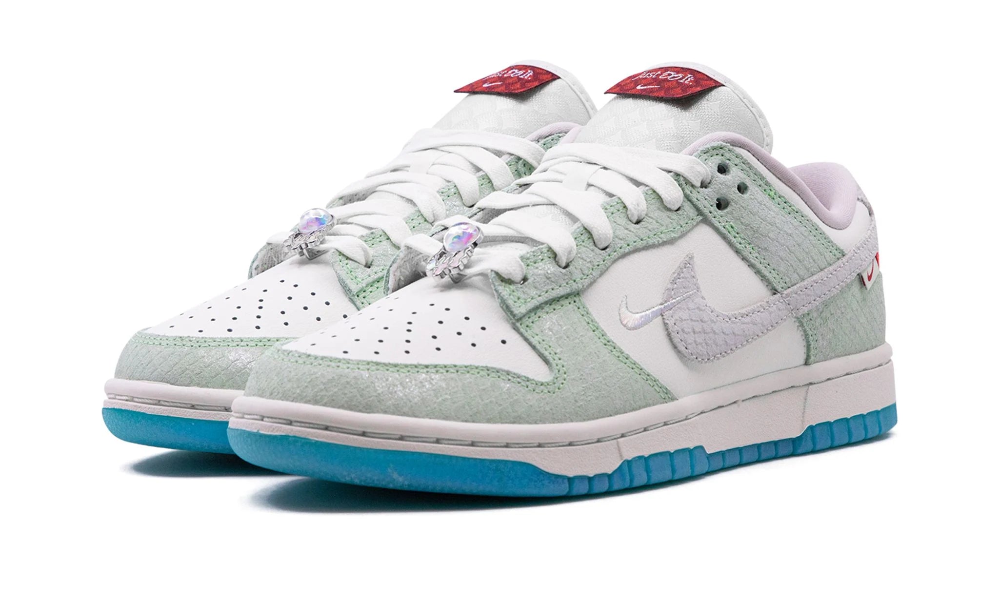 Nike Dunk Low LX WMNS "Year of the Dragon 2024"