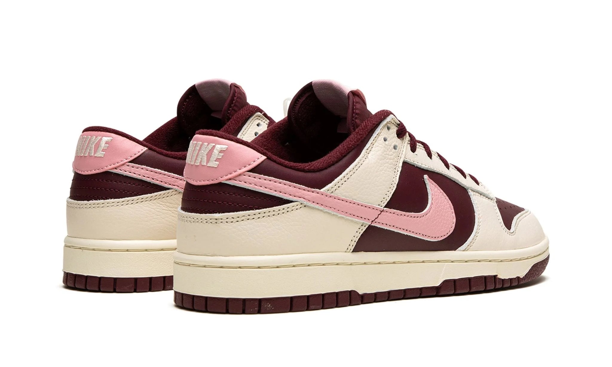 DUNK LOW RETRO PRM "Valentine's Day 2023"