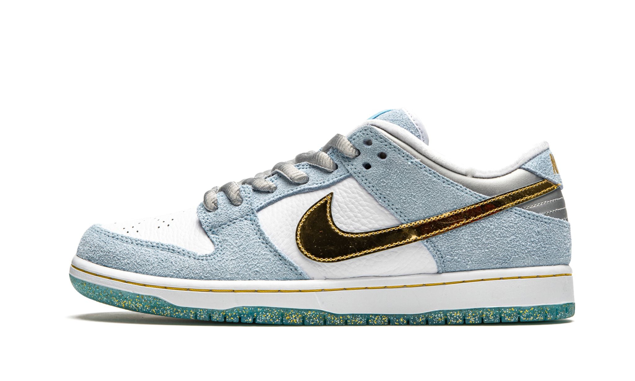 SB DUNK LOW "Sean Cliver - Holiday Special"