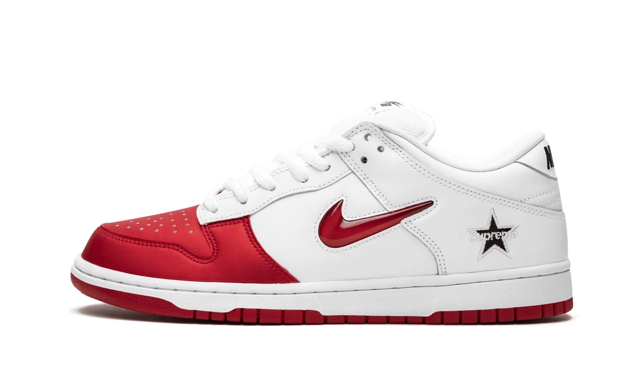 NIKE SB DUNK LOW "Supreme - Jewel Swoosh Red/White"