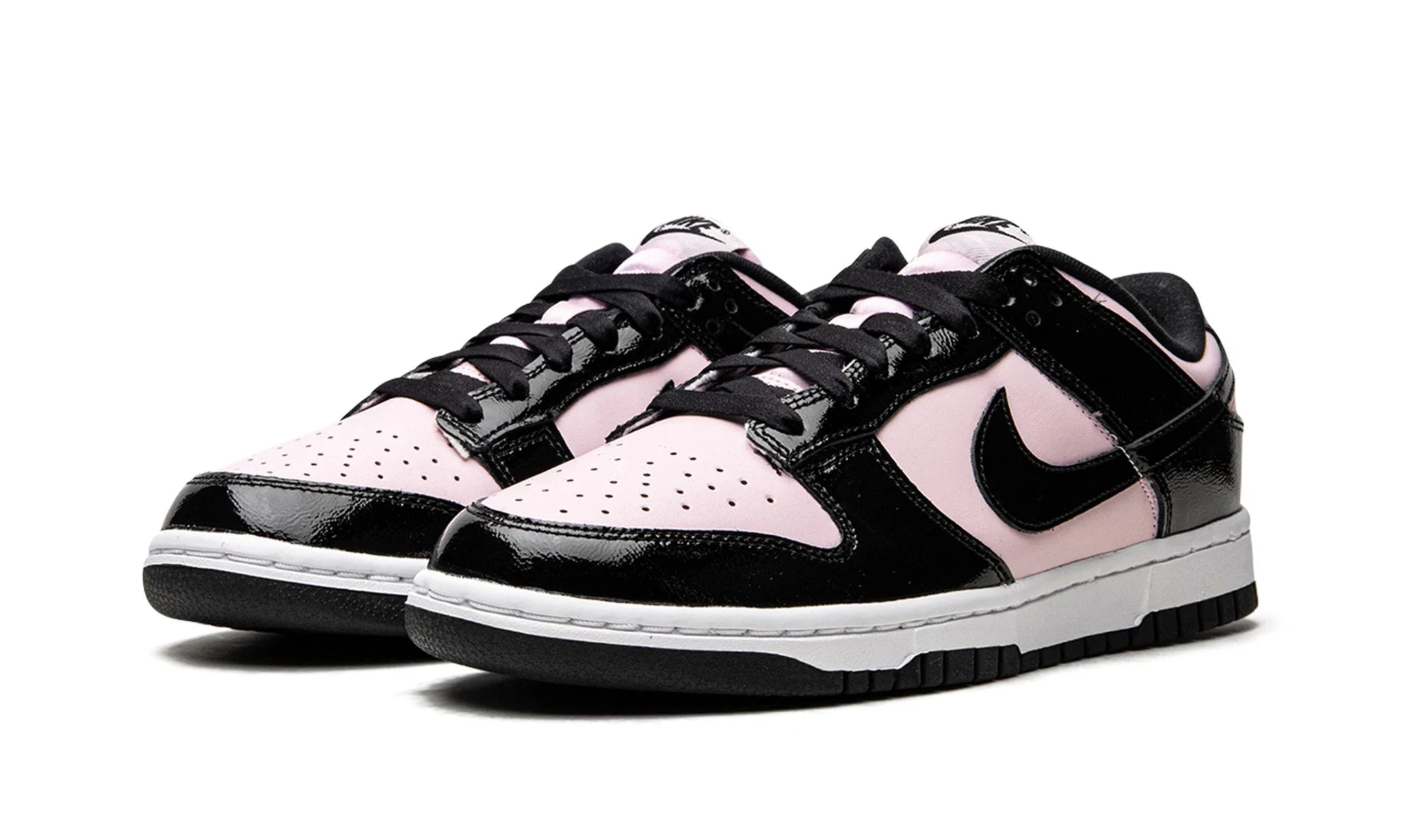 WMNS DUNK LOW "Pink / Black Patent"