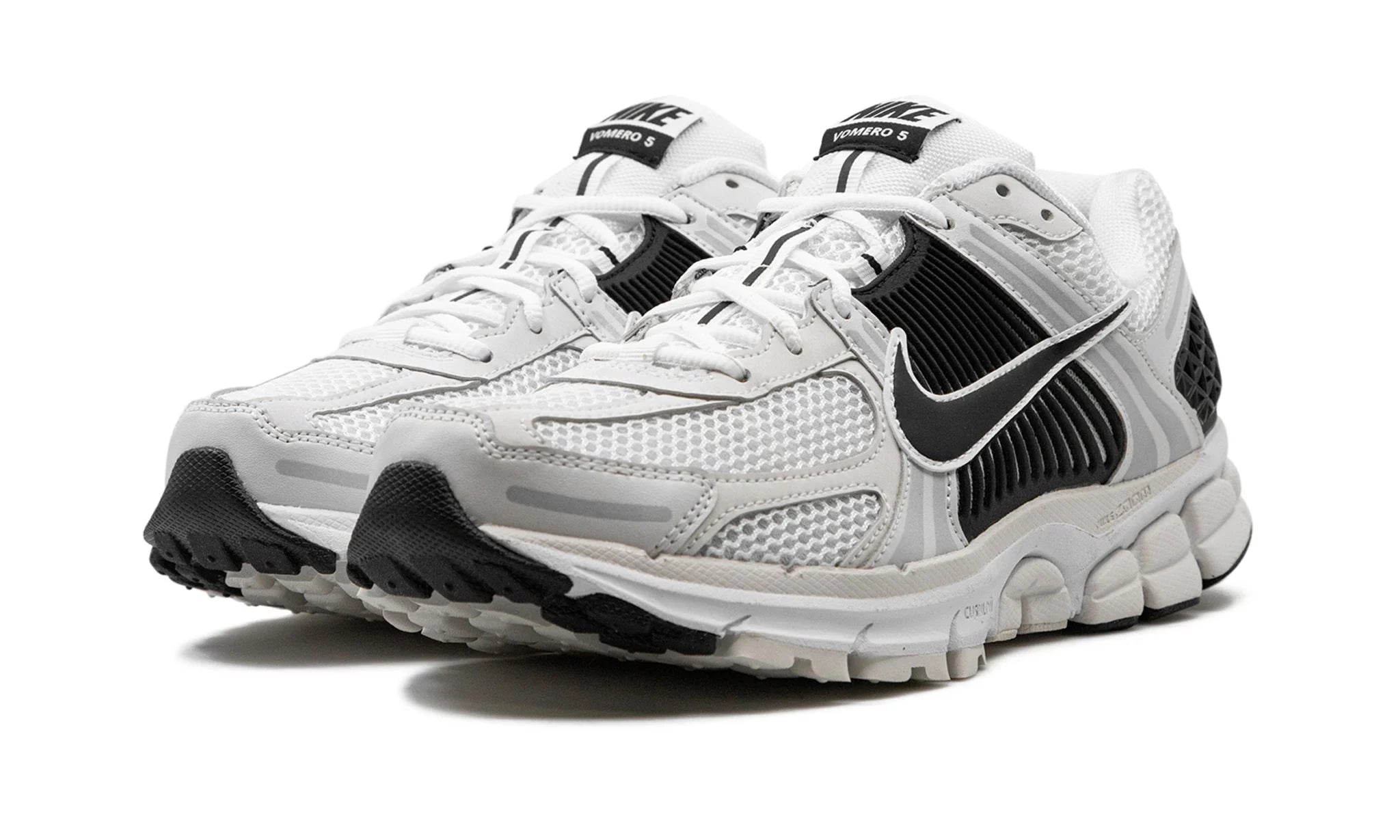 Nike Zoom Vomero 5 "White / Black"