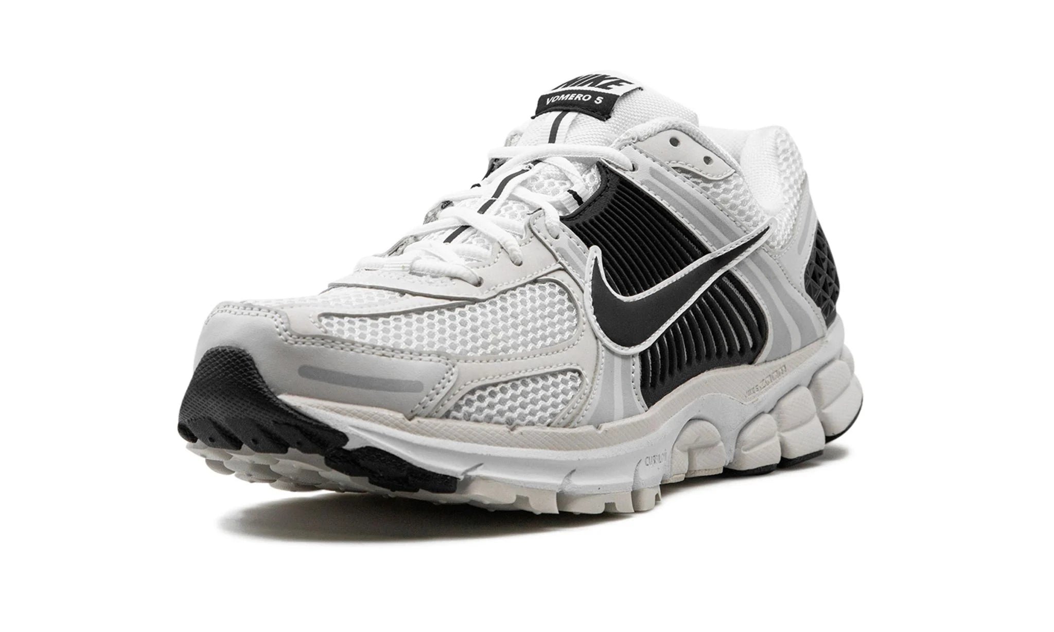 Nike Zoom Vomero 5 "White / Black"